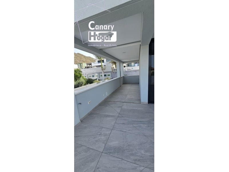 4 soverom Villa til salgs i Costa Adeje med svømmebasseng garasje - € 1 750 000 (Ref: 9834163)
