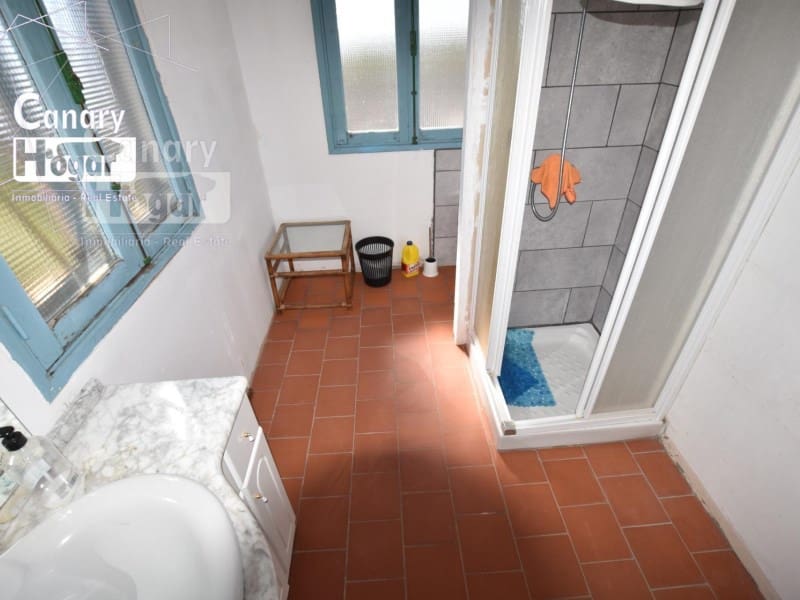 4 bedroom Villa for sale in Adeje with garage - € 950,000 (Ref: 9834166)
