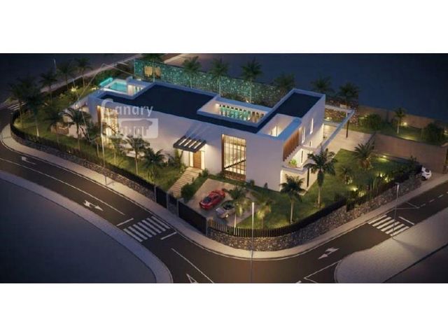 Bouwgrond te koop in La Caleta Adeje, Adeje - € 2.650.000 (Ref: 9834168)
