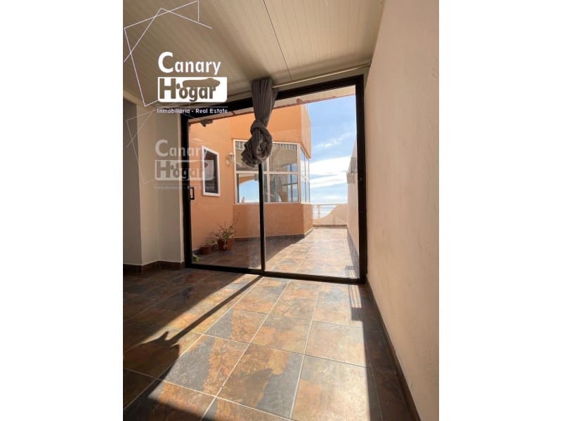 3 bedroom Villa for sale in Costa Adeje with garage - € 530,000 (Ref: 9834171)