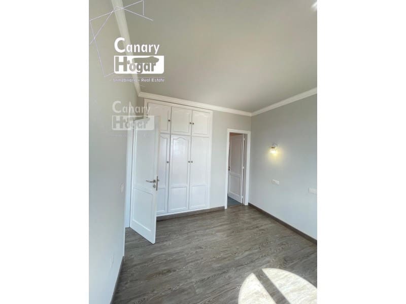 3 bedroom Villa for sale in Costa Adeje with garage - € 530,000 (Ref: 9834171)
