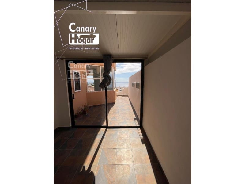 3 bedroom Villa for sale in Costa Adeje with garage - € 530,000 (Ref: 9834171)