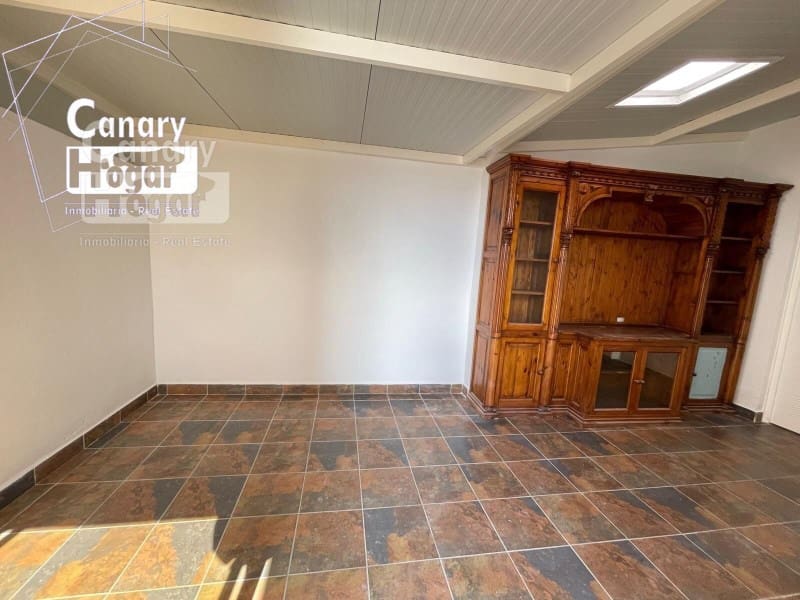 3 bedroom Villa for sale in Costa Adeje with garage - € 530,000 (Ref: 9834171)
