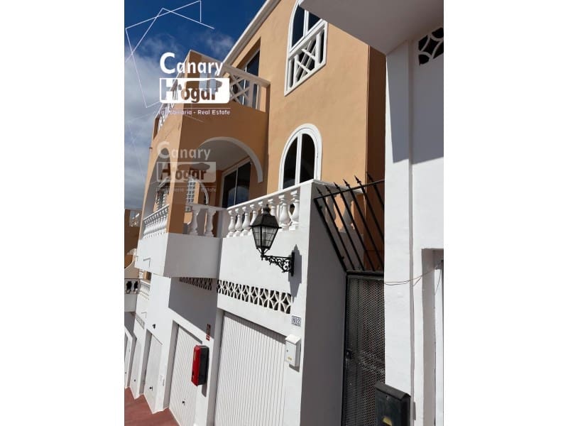 3 bedroom Villa for sale in Costa Adeje with garage - € 530,000 (Ref: 9834171)
