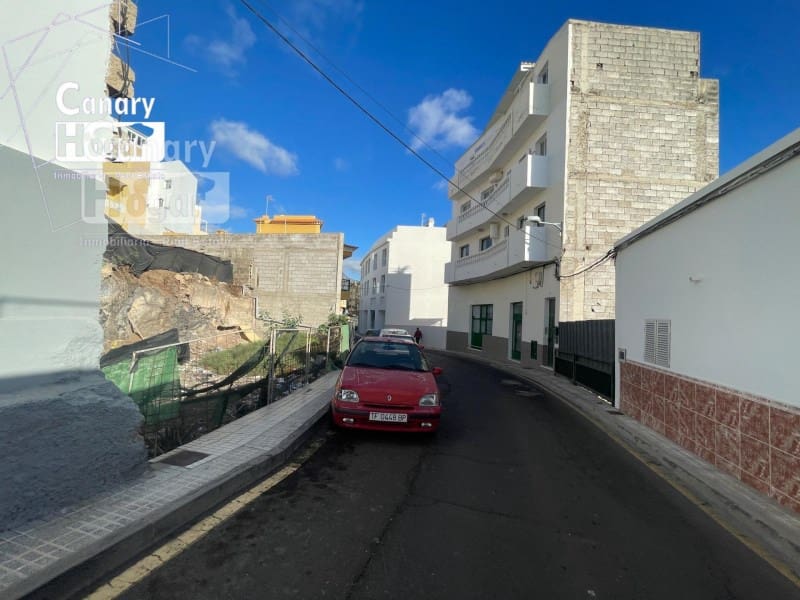 Building Plot for sale in Adeje - € 262,000 (Ref: 9834176)