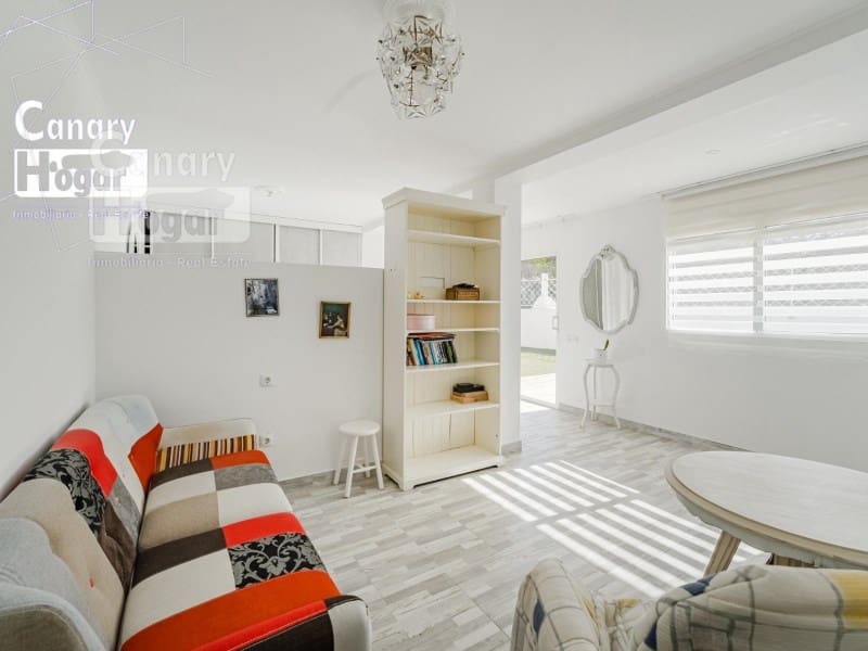 10 bedroom Villa for sale in Costa Adeje with pool garage - € 2,500,000 (Ref: 9834177)
