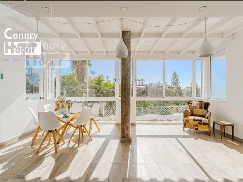 10 bedroom Villa for sale in Costa Adeje with pool garage - € 2,500,000 (Ref: 9834177)