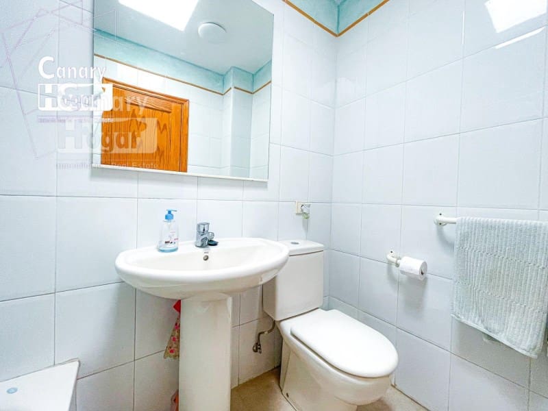 4 soveværelse Villa til salg i Costa Adeje med swimmingpool garage - € 669.000 (Ref: 9836407)