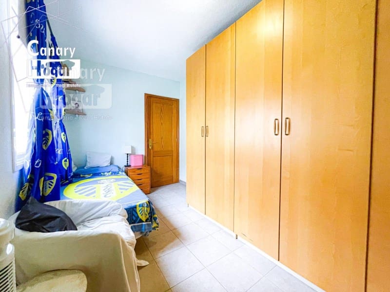 4 soveværelse Villa til salg i Costa Adeje med swimmingpool garage - € 669.000 (Ref: 9836407)