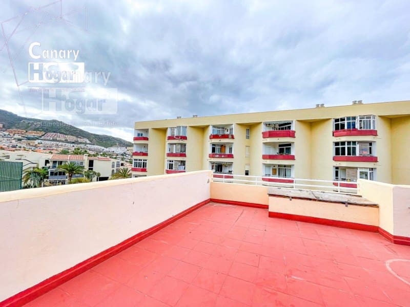 4 soveværelse Villa til salg i Costa Adeje med swimmingpool garage - € 669.000 (Ref: 9836407)