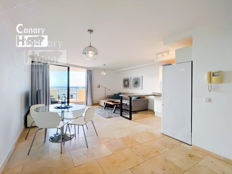 1 sovrum Lägenhet till salu i Arona - 267 000 € (Ref: 9836408)