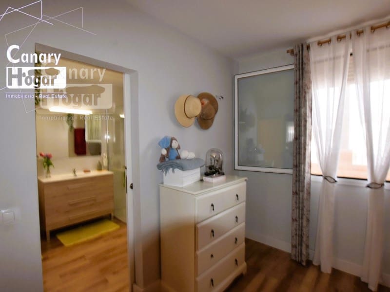 3 bedroom Penthouse for sale in San Miguel de Abona - € 450,000 (Ref: 9836412)