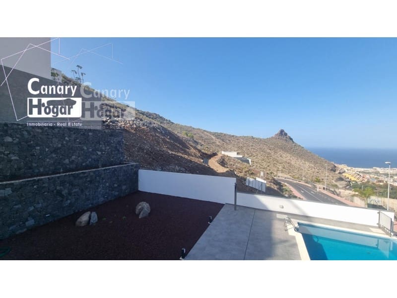 4 sovrum Villa till salu i Costa Adeje med pool garage - 1 950 000 € (Ref: 9836413)
