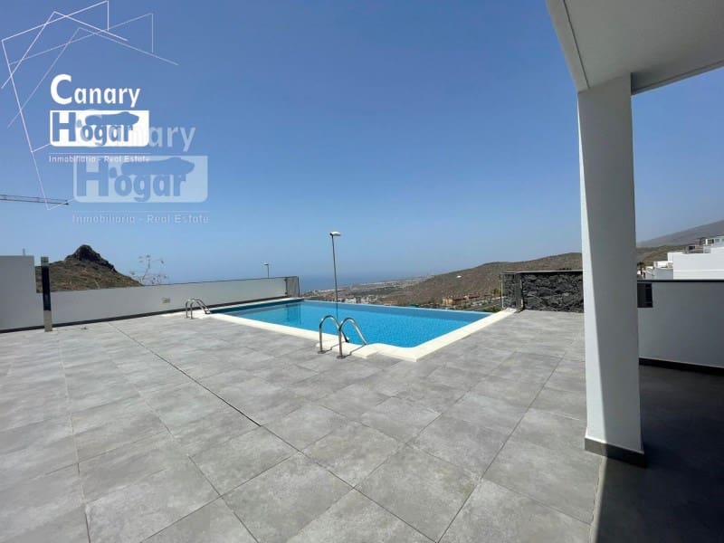 4 sovrum Villa till salu i Costa Adeje med pool garage - 1 950 000 € (Ref: 9836413)