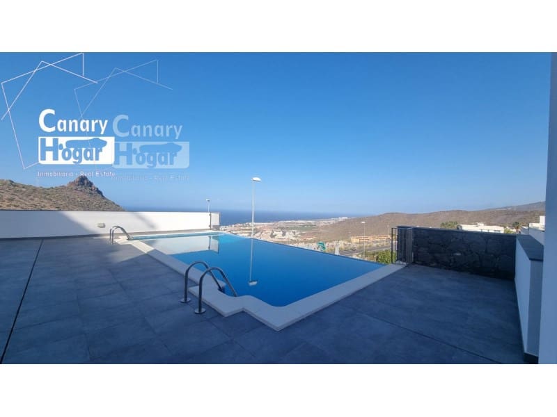 4 sovrum Villa till salu i Costa Adeje med pool garage - 1 950 000 € (Ref: 9836413)