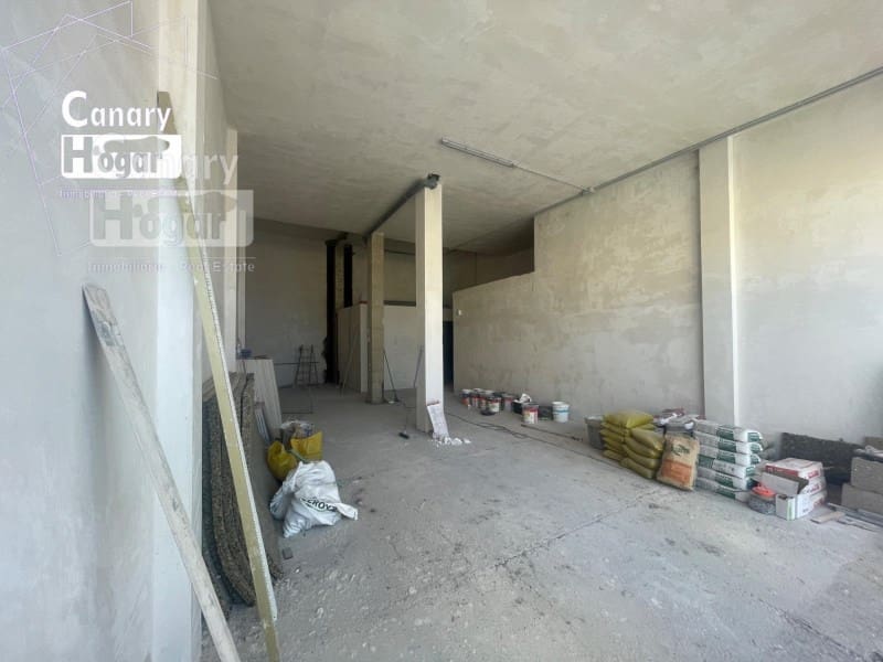 Commercial for sale in Adeje - € 170,000 (Ref: 9836415)