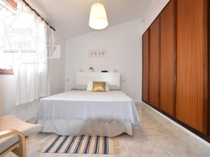 2 sypialnia Dom do wynajęcia w El Medano z basenem - 1 800 € (Ref: 9839343)