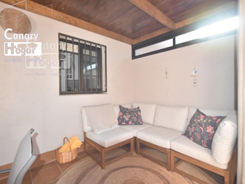 2 sypialnia Dom do wynajęcia w El Medano z basenem - 1 800 € (Ref: 9839343)