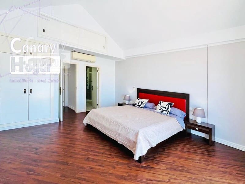 3 bedroom Penthouse for sale in Playa Fanabe - € 780,000 (Ref: 9839344)