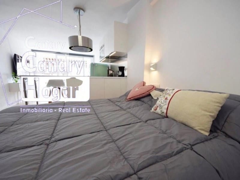 Studio for sale in Costa Adeje - € 260,000 (Ref: 9839346)