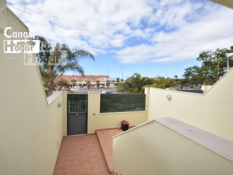 3 slaapkamer Huis te koop in Costa Adeje met garage - € 470.000 (Ref: 9839348)