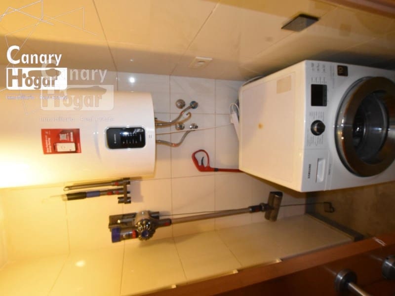 3 slaapkamer Huis te koop in Costa Adeje met garage - € 470.000 (Ref: 9839348)