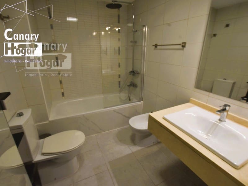 3 slaapkamer Huis te koop in Costa Adeje met garage - € 470.000 (Ref: 9839348)