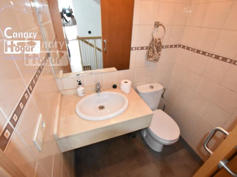 3 slaapkamer Huis te koop in Costa Adeje met garage - € 470.000 (Ref: 9839348)