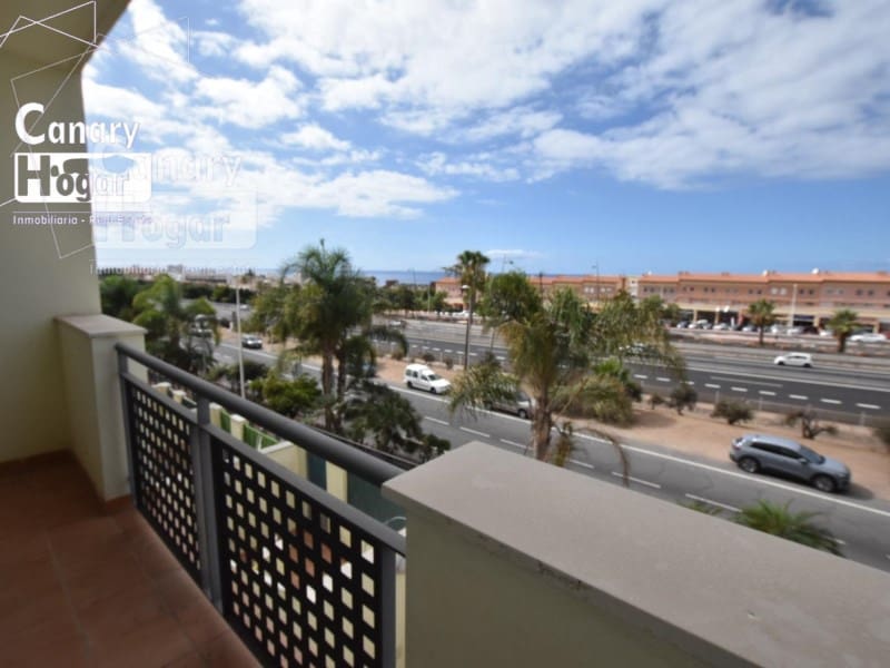 3 slaapkamer Huis te koop in Costa Adeje met garage - € 470.000 (Ref: 9839348)
