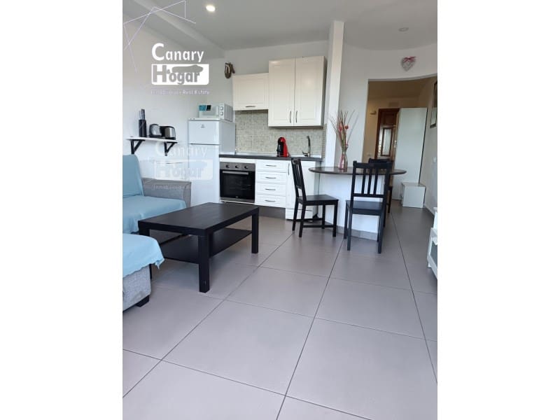 Studio for sale in Costa Adeje - € 199,000 (Ref: 9839349)