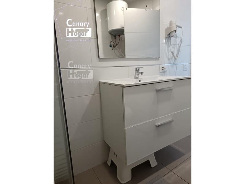 Studio for sale in Costa Adeje - € 199,000 (Ref: 9839349)