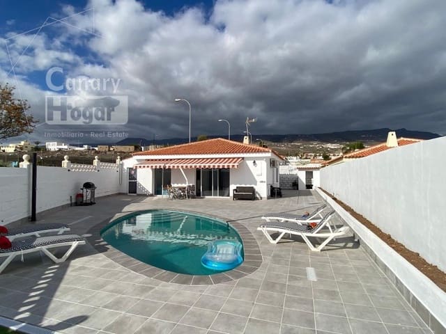 3 soveværelse Villa til salg i Callao Salvaje - Playa Paraíso, Adeje med swimmingpool - € 730.000 (Ref: 9839354)
