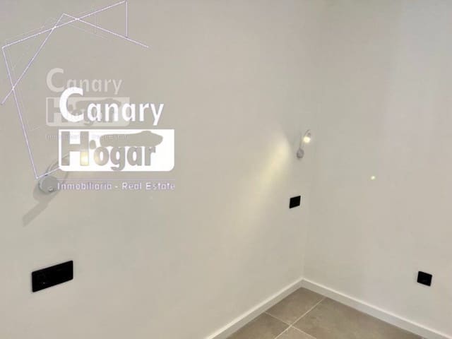 3 chambre Appartement à vendre à Costa del Silencio, Arona avec piscine garage - 685 000 € (Ref: 9839355)