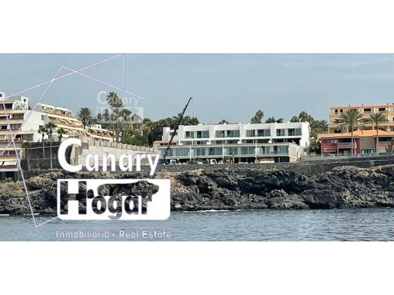3 chambre Appartement à vendre à Costa del Silencio avec piscine garage - 685 000 € (Ref: 9839355)