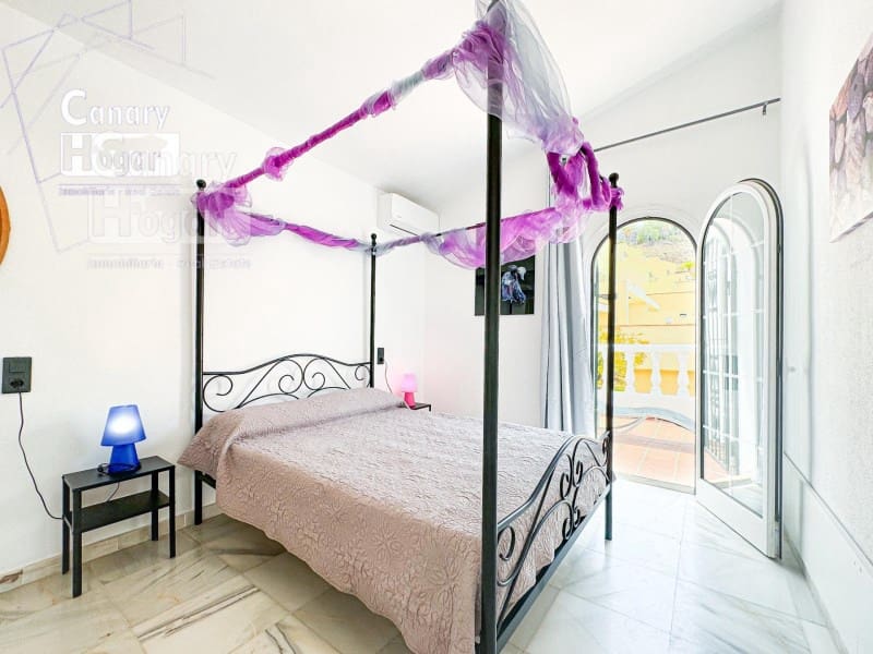 3 soverom Villa til salgs i Costa Adeje med svømmebasseng - € 885 000 (Ref: 9839356)