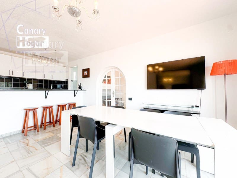 3 soverom Villa til salgs i Costa Adeje med svømmebasseng - € 885 000 (Ref: 9839356)