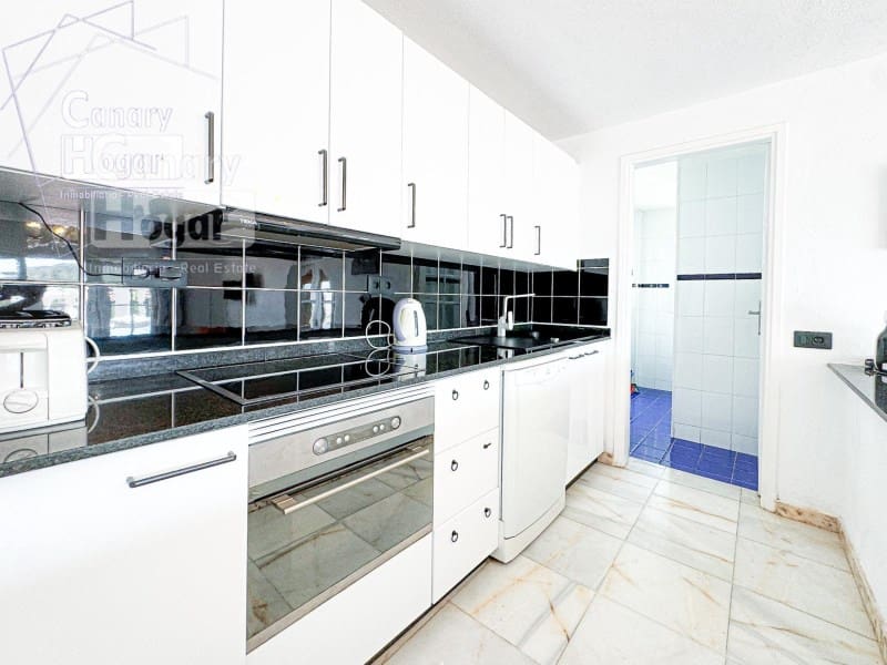 3 soverom Villa til salgs i Costa Adeje med svømmebasseng - € 885 000 (Ref: 9839356)