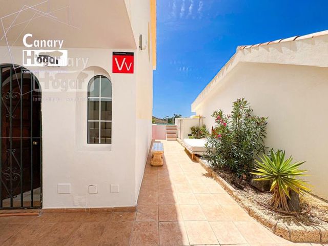 3 soverom Villa til salgs i San Eugenio Alto, Adeje med svømmebasseng - € 885 000 (Ref: 9839356)