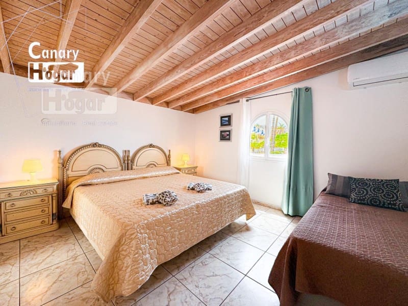 3 soverom Villa til salgs i Costa Adeje med svømmebasseng - € 885 000 (Ref: 9839356)