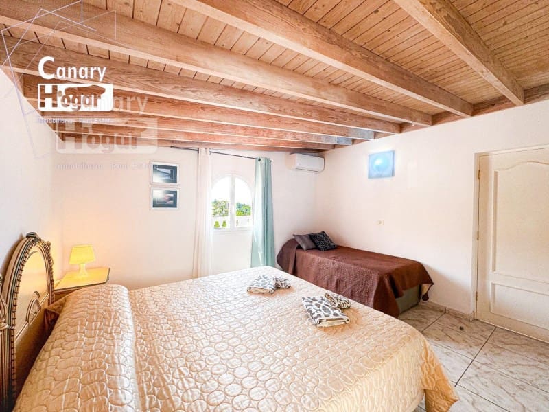 3 soverom Villa til salgs i Costa Adeje med svømmebasseng - € 885 000 (Ref: 9839356)