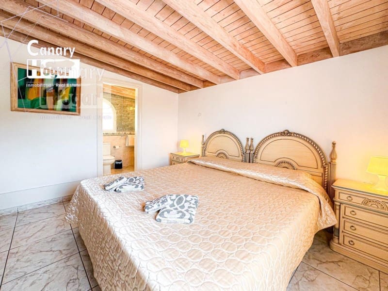 3 soverom Villa til salgs i Costa Adeje med svømmebasseng - € 885 000 (Ref: 9839356)