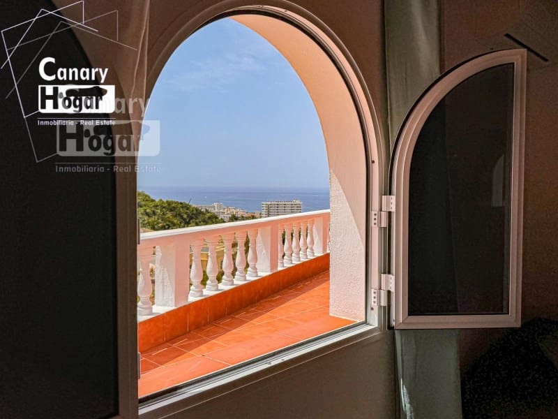 3 soverom Villa til salgs i Costa Adeje med svømmebasseng - € 885 000 (Ref: 9839356)