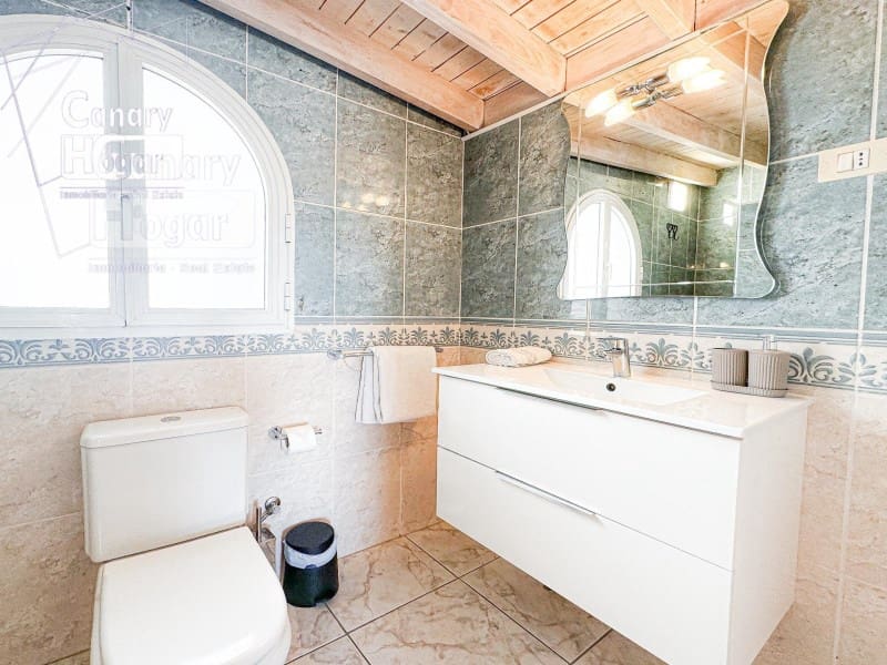 3 soverom Villa til salgs i Costa Adeje med svømmebasseng - € 885 000 (Ref: 9839356)