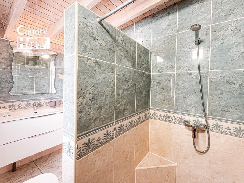 3 soverom Villa til salgs i Costa Adeje med svømmebasseng - € 885 000 (Ref: 9839356)