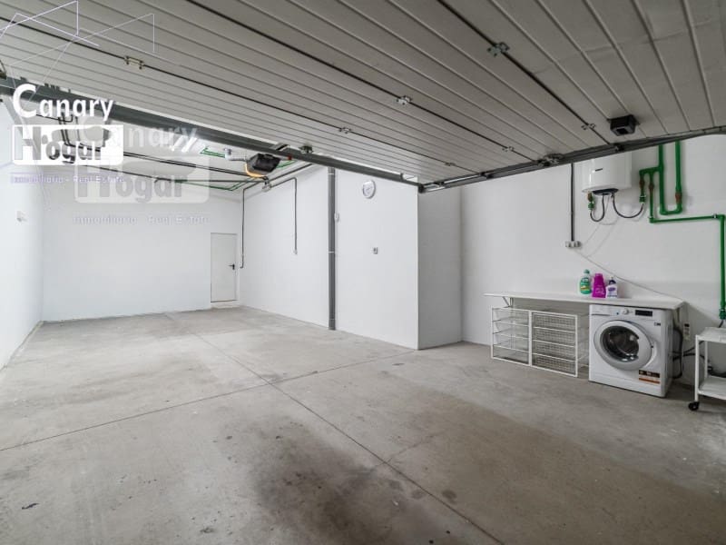 4 soveværelse Villa til leje i Playa Fanabe med swimmingpool garage - € 2.700 (Ref: 9840328)