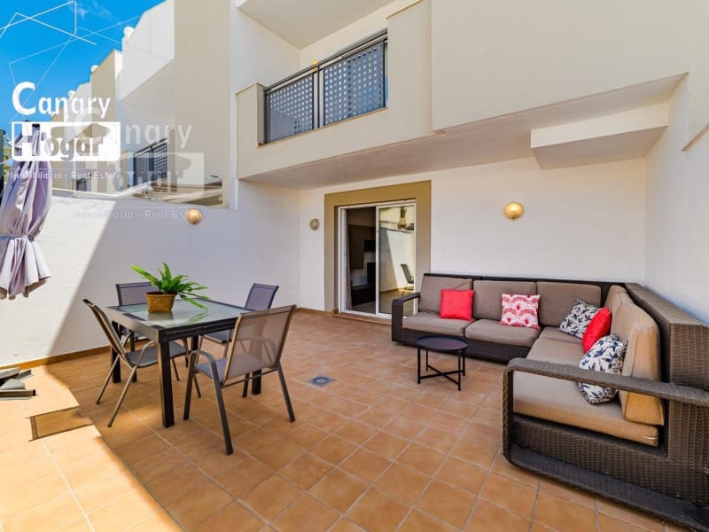 4 soveværelse Villa til leje i Playa Fanabe med swimmingpool garage - € 2.700 (Ref: 9840328)