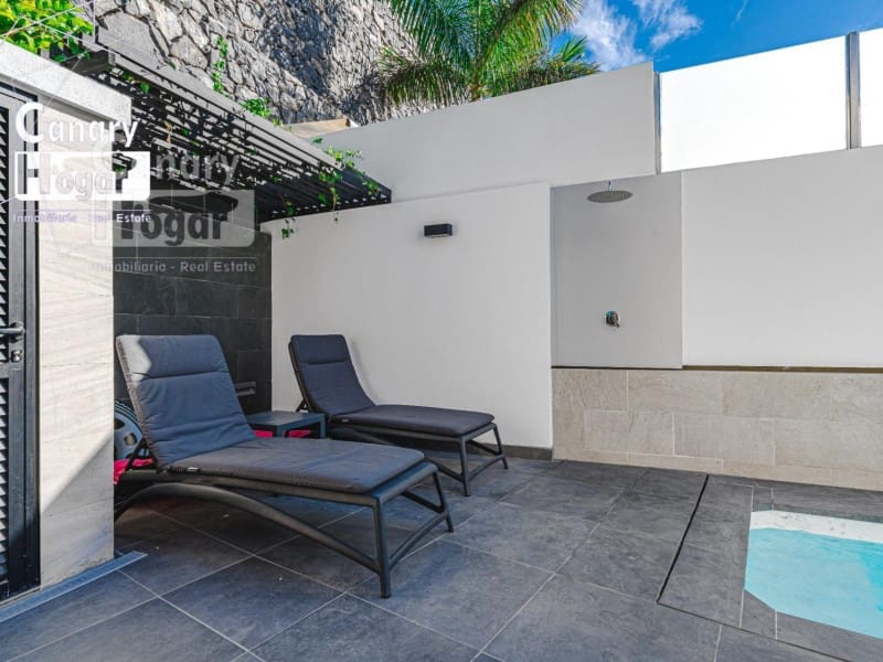 4 bedroom Villa for sale in La Caldera with pool garage - € 1,650,000 (Ref: 9840331)