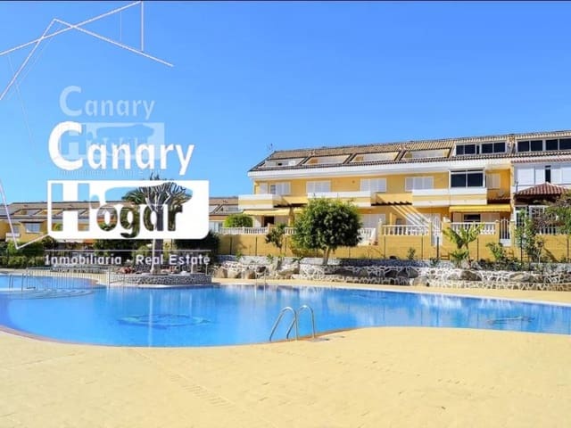 3 makuuhuone Omakotitalo vuokrattavana paikassa Playa de las Americas, Arona mukana uima-altaan 
autotalli - 3 500 € (Ref: 9840332)