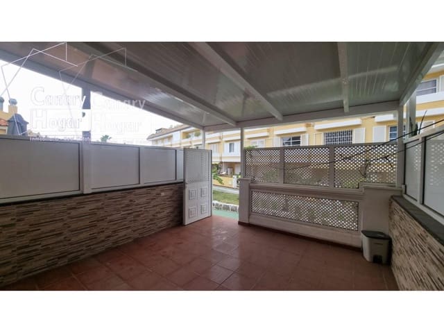 3 makuuhuone Omakotitalo vuokrattavana paikassa Playa de las Americas, Arona mukana uima-altaan 
autotalli - 3 500 € (Ref: 9840332)