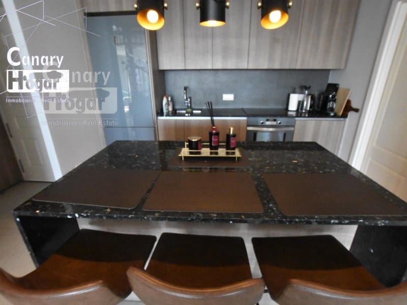 2 bedroom Penthouse for sale in San Miguel de Abona - € 467,000 (Ref: 9840334)
